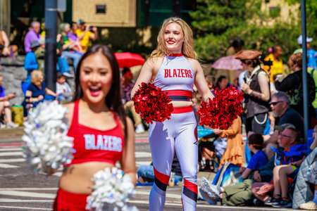 Portland, Oregon, USA - June 10, 2023: BlazerDancers, the official dance team for the Portland Trail Blazers, in the Grand Floral Parade, during Portland Rose Festival 2023.のeditorial素材