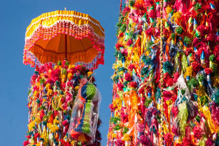 LAMPHUN THAILAND- SEPTEMBER 26 : Slakpat Lanna tradition at Wat Phra That Hariphunchai on September 26, 2015 in Lamphun, Thailand.のeditorial素材