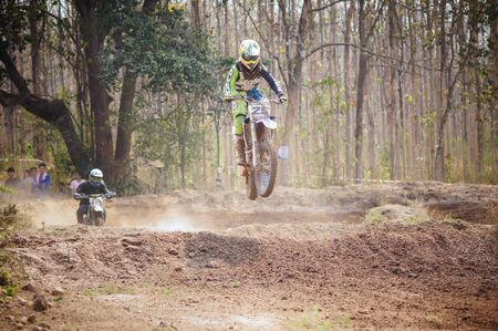 CHIANGMAI THAILAND - FEBRUARY 21: Unidentified riders in  CMRU cycle cross 2016 on Feb 21, 2016 in Sanpatong district, Chiang Mai, Thailand.のeditorial素材