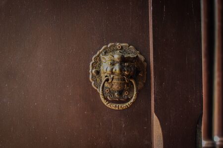 golden giant bolt the doorの写真素材