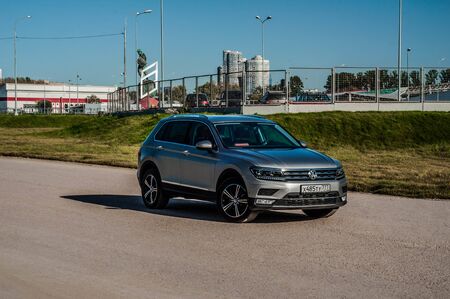 MOSCOW, RUSSIA - SEPTEMBER 22, 2017 VOLKSWAGEN TIGUAN compact 4motion crossover car SUV manufactured by Volkswagen, front-side view. Test of new car - Volkswagen Tiguan. Second generation Volkswagen Tiguan. 2.0 TSI Engine. AWDのeditorial素材
