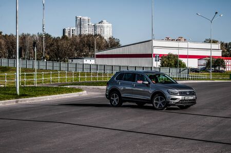 MOSCOW, RUSSIA - SEPTEMBER 22, 2017 VOLKSWAGEN TIGUAN compact 4motion crossover car SUV manufactured by Volkswagen, front-side view. Test of new car - Volkswagen Tiguan. Second generation Volkswagen Tiguan. 2.0 TSI Engine. AWDのeditorial素材