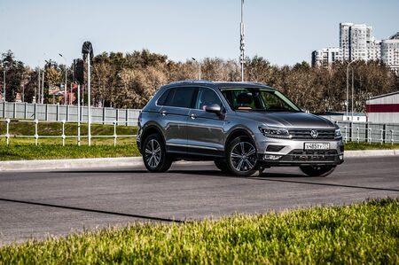 MOSCOW, RUSSIA - SEPTEMBER 22, 2017 VOLKSWAGEN TIGUAN compact 4motion crossover car SUV manufactured by Volkswagen, front-side view. Test of new car - Volkswagen Tiguan. Second generation Volkswagen Tiguan. 2.0 TSI Engine. AWDのeditorial素材