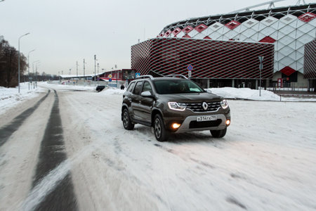 MOSCOW, RUSSIA - JANUARY 09, 2022 Renault Duster (Second generation) exterior view in motion. Renault Duster in motion view. Modern SUV car.のeditorial素材