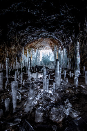 icicles created in caves due to low winter temperaturesの写真素材