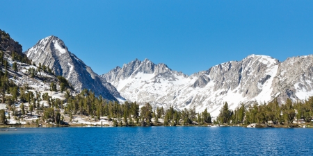 Stunning Sierra Nevada Alpine Lake Scenery, California, USAの写真素材