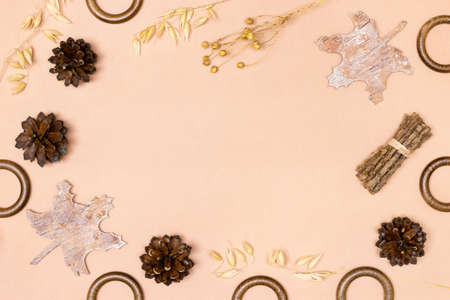Autumn frame background. Fall season flat lay composition with copy spaceの写真素材