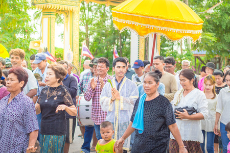 Nakhon Ratchasima, THAILAND, Nov 2015 : Thai males are ordained at the age 21 years. To follow the orders of Buddhism from the ancient times.のeditorial素材