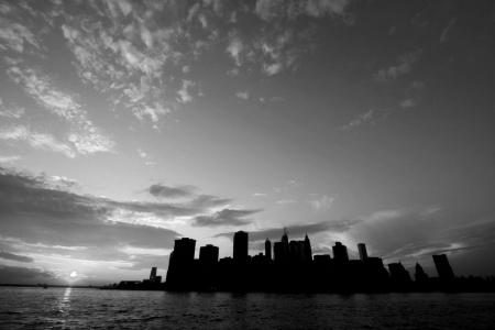Manhattan view from a Brooklyn Bridge Park, New York, USAの写真素材