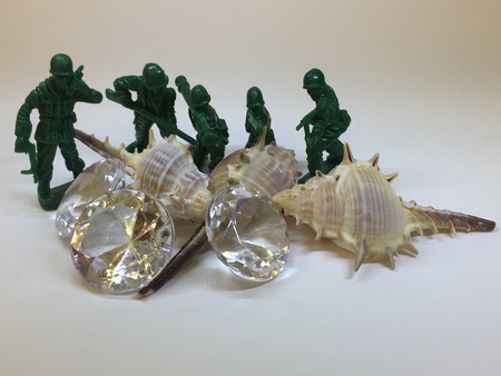 toys soldier, diamonds and seashell