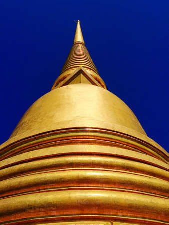 Golden pagoda Thailand temple wat bawornの素材