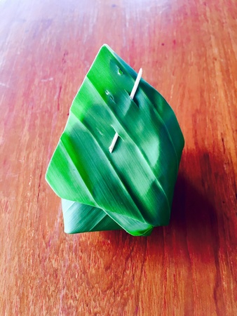 Thai custard sweet dessert on the tableの素材