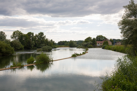 Flusslandschaft in Frankreich / Le Doubsのeditorial素材