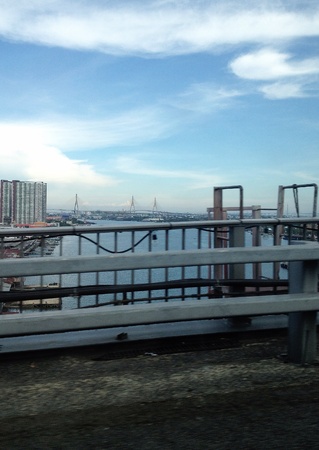 On the bridge over the riverの素材