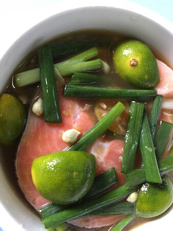 Preparing salmon dishの素材