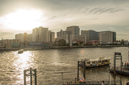 Chao Phraya River, Siriraj hospital Bangkok, Thailandのeditorial素材