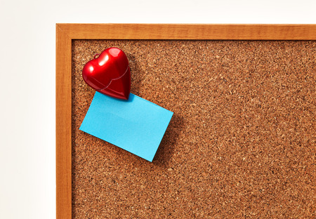 red heart on corkboard, Valentine day.の写真素材