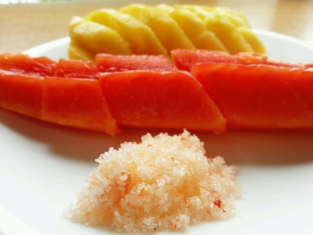 Pineapple and papaya fruitsの素材