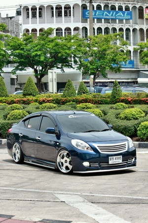Blue ECO car VIP Styleの素材