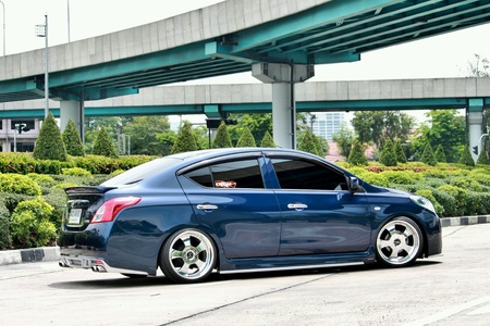 Blue ECO car VIP Styleの素材