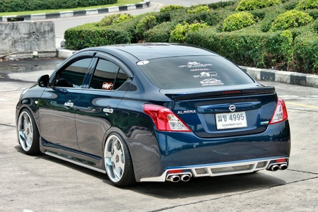 Blue ECO car VIP Styleの素材