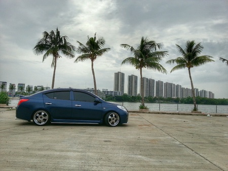 Car Reflectionsの素材