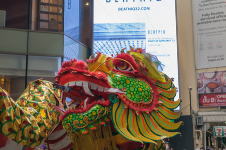 Bangkok, Thailand - February 8, 2016 : Dragon and lion dance show in chinese new year festival.のeditorial素材