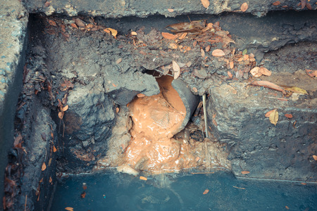 Working for drain cleaning. Problem with the drainage system.