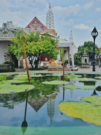 Reflection of the Templeの素材
