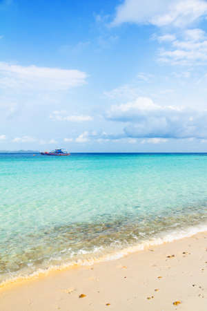 beautiful beach Larn Island,Thailand の写真素材