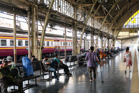 Bangkok, Thailand-March 19, 2021: Bangkok railway station,  people on the platform in Hua Lamphong railway station during COVID-19 epidemic situation.のeditorial素材