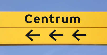 Sign with arrows referring to the Centrumの写真素材