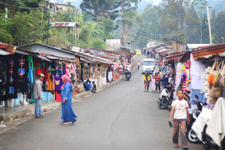 Market street in Indonesia with people and stallsのeditorial素材