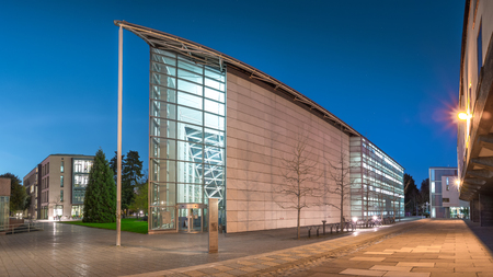 Cambridge, UK - April 14, 2015: Sidgwick Site, one of the largest sites within the University of Cambridge, England, UK shot in Twilight. Several University\'s Arts and Humanities Faculties are here.のeditorial素材