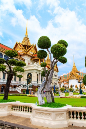 Marble Temple  Wat Benchamabophit Dusitvanaram , major tourist attraction, Bangkok, Thailand  This is a Buddhist temple, it is one of Bangkok s most beautiful temples and a major tourist attraction  の写真素材
