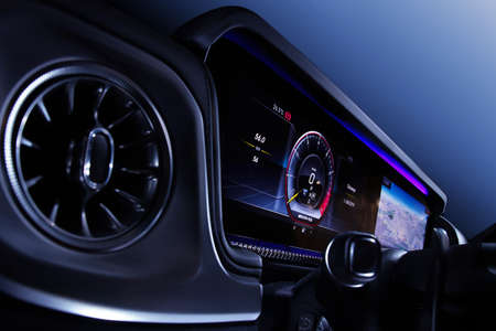Mercedes-Benz Gelenvagen (G-Class) car interior photo