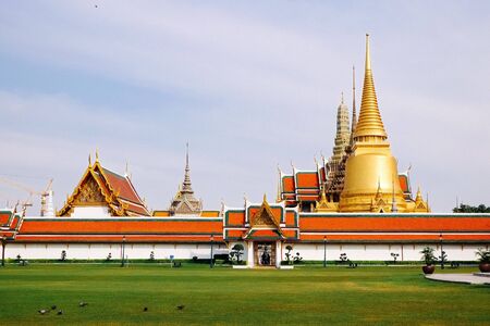 thai temple of emarald buddha bangkok, Thailandの写真素材