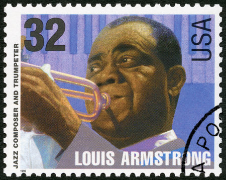 UNITED STATES OF AMERICA - CIRCA 1995: A stamp printed in USA shows Louis Armstrong Satchmo Pops (1901-1971), jazz composer and trumpeter, circa 1995のeditorial素材