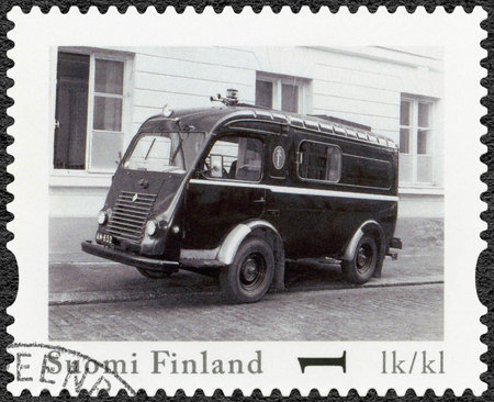 FINLAND - CIRCA 2013: A stamp printed in Finland shows Renault Goelette Rikostutkimusauto, series Finland Official Classic Vintage Police Car, circa 2013のeditorial素材
