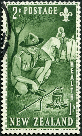 NEW ZEALAND - CIRCA 1959: A stamp printed in New Zealand shows Scout camp, Pan-Pacific Scout Jamboree, Auckland, circa 1959のeditorial素材