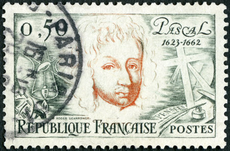 FRANCE - CIRCA 1962: A stamp printed in France shows Blaise Pascal (1623-1662), mathematician, physicist, circa 1962のeditorial素材