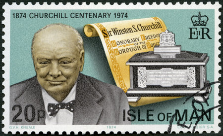 MANN - CIRCA 1974: A stamp printed in The Isle of Man shows Sir Winston Spencer Churchill (1874-1965), Freedom of Douglas Scroll and casket, circa 1974のeditorial素材