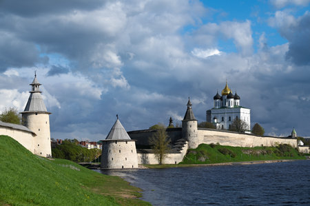 View of the Pskov Krom (Kremlin) from the Velikaya Riverの写真素材