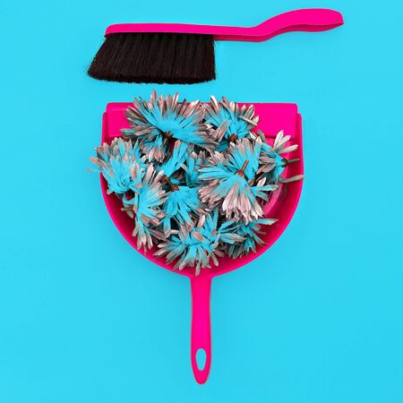 Home stuff. Scoop Brush and Garbage Flowers. Minimalの写真素材