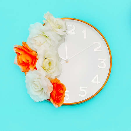Clock Art Minimal Style Design