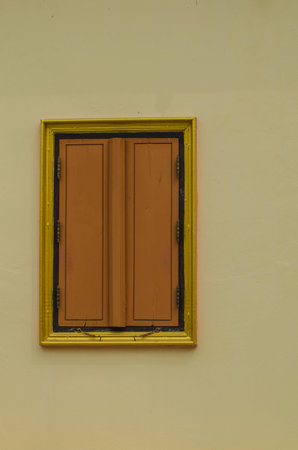  Thailand Wat window