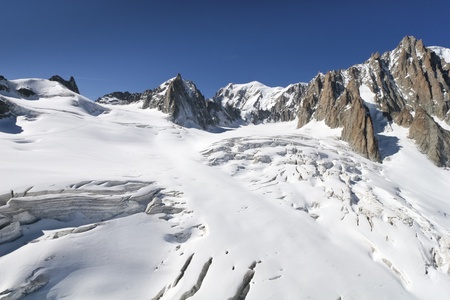 The l'Aiguille du Midi, Mont Blanc, Chamonixの写真素材