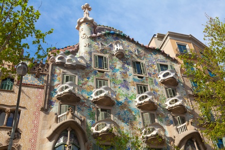 BARCELONA - APRIL 14: The facade of the house Casa Battlo (also could the house of bones) designed by Antoni Gaudi with his famous expressionistic style on April 14, 2012 in Barcelona, Spain
のeditorial素材