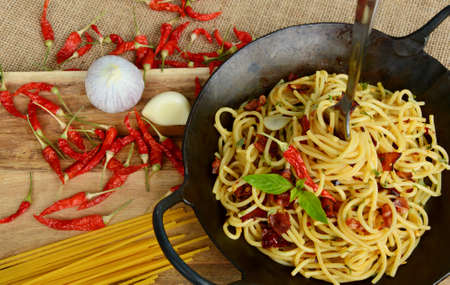 Bacon spaghetti aglio olioの写真素材