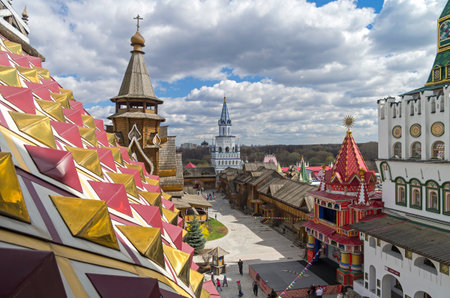 The courtyard of the Kremlin in Izmailovo, Moscow, Russia. Replica in a traditional old Russian style.のeditorial素材